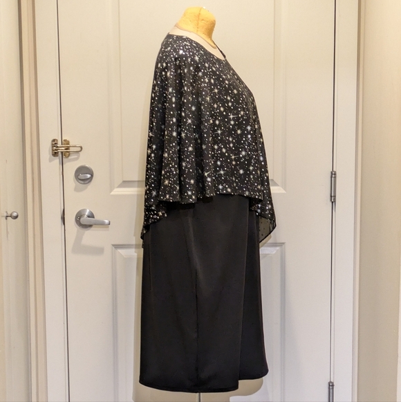 EUC Hanna Nikole 24W Galaxy Star Print Draped Capelet Black and Silver Dress - Picture 8 of 9
